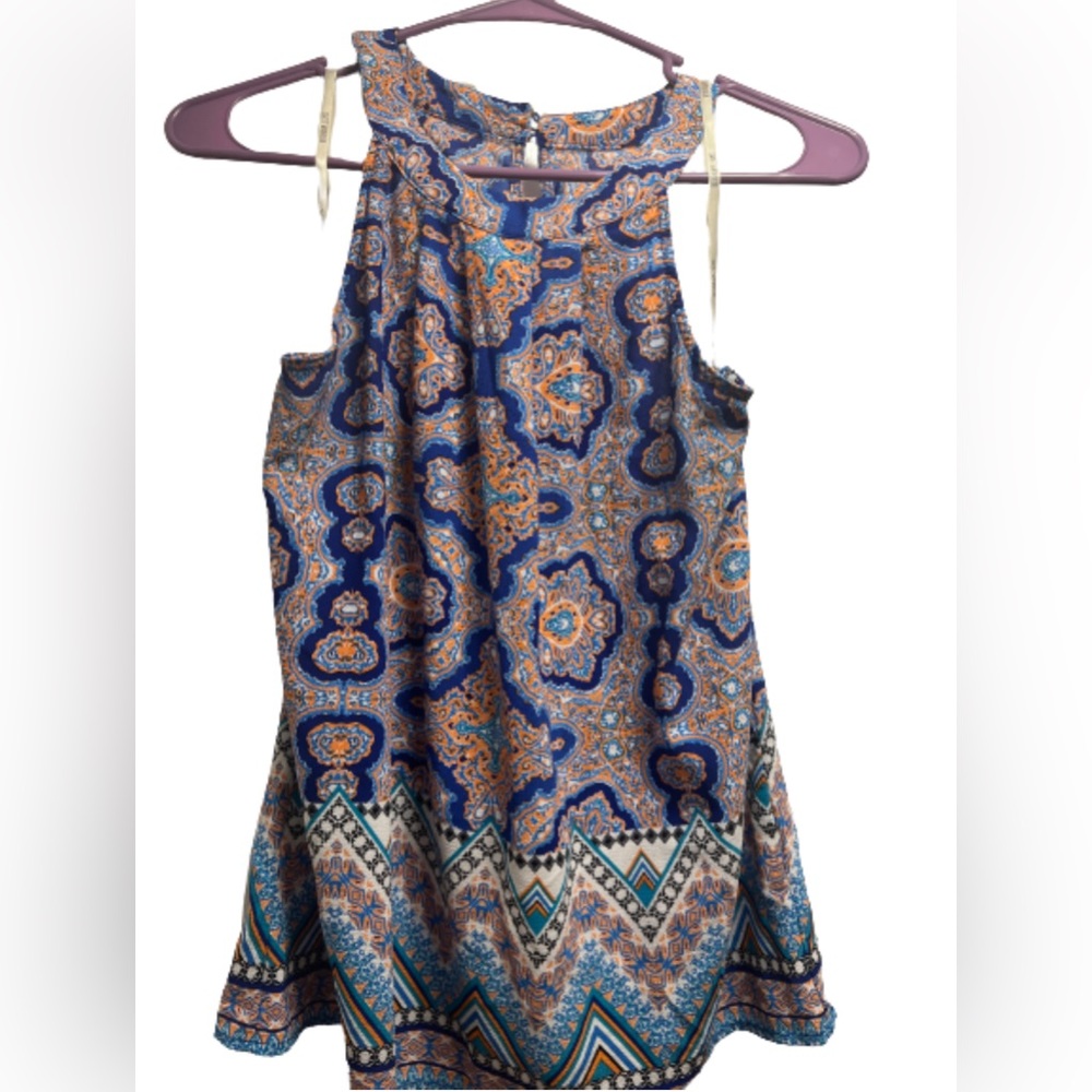 Womens M top